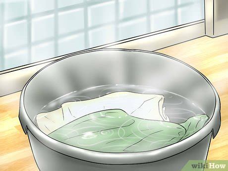 3 Ways to Remove Musty Smell from Clothes - wikiHow