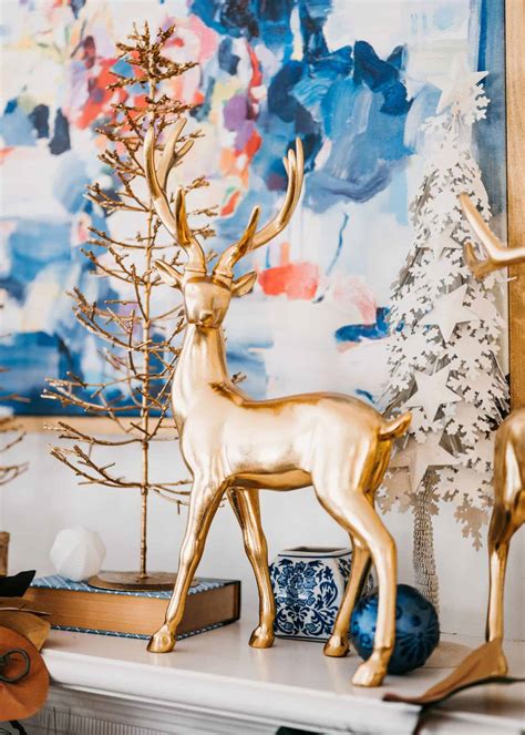 Blue and White Christmas Decorating Ideas - Thistlewood Farm