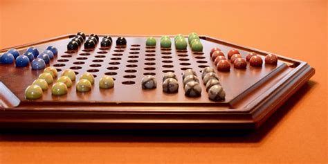 Chinese checkers with marbles - lokasincell