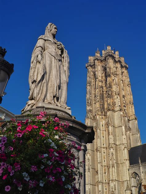 Mechelen Cathedral, Belgium🇧🇪. [OC] : r/ArchitecturePorn