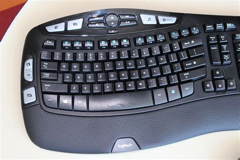 صفحه کلید بی سیم Keyboard K350 Logitech: این صفحه کلید ارگونومیک نیاز ...