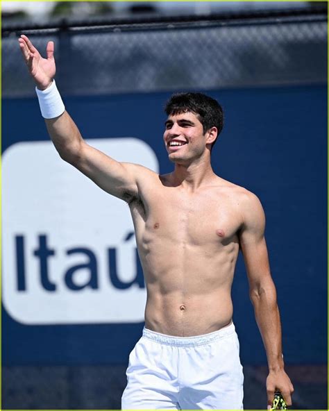 Carlos Alcaraz Heats Up Miami Open Practice Court: Photo 4913511 ...