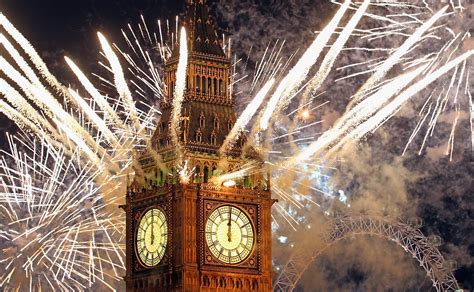 London 2013 New Year's Eve fireworks | theBang!