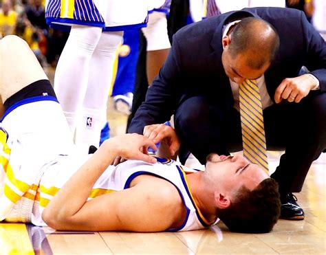 Klay Thompson Injury Update: Warriors Star Out Indefinitely with ...