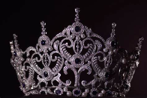 Here's a look at the new Miss World PH crown | ABS-CBN News