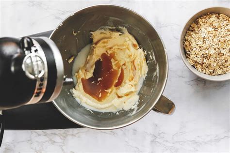 Easy British Hobnob Biscuit (Cookie) Recipe