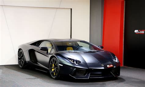 Alain Class Motors | LAMBORGHINI Aventador Lp700-4