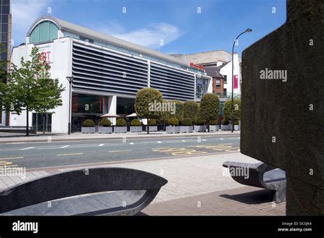 Millennium Gallery Sheffield Stock Photo - Alamy