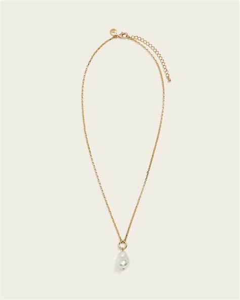 Mother-of-Pearl Pendant Necklace | RW&CO.