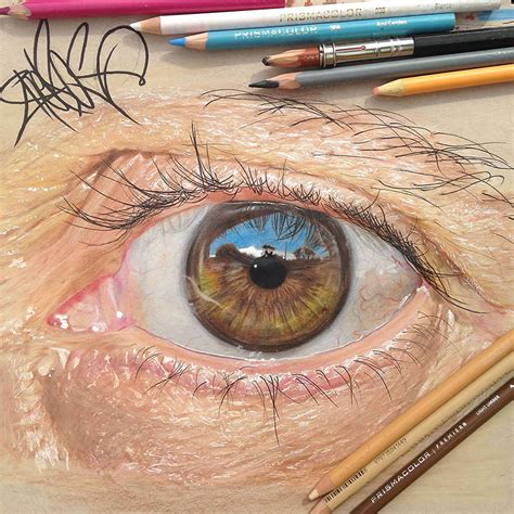 19-Year-Old Artist Draws Hyper-Realistic Eyes Using Only Coloured ...