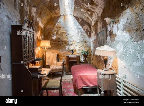 Al Capone's Cell eastern state penitentiary Stock Photo - Alamy