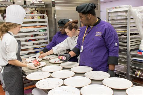 Everman High School's Advanced Culinary Class Visits The Fort Worth ...