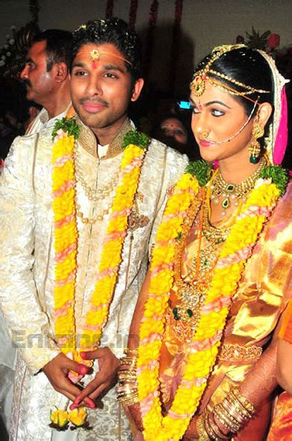 >Allu Arjun Sneha Wedding Stills Photos Pics Images | Photo Gallery ...