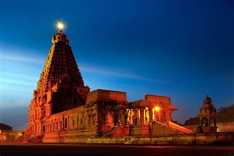 Brihadeeswarar Temple, Thanjavur - Photo, Timing, Puja Details ...