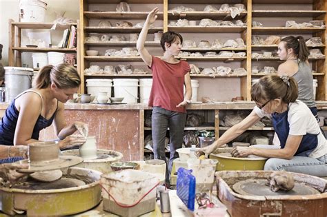 Pottery Classes and Where to Find Them