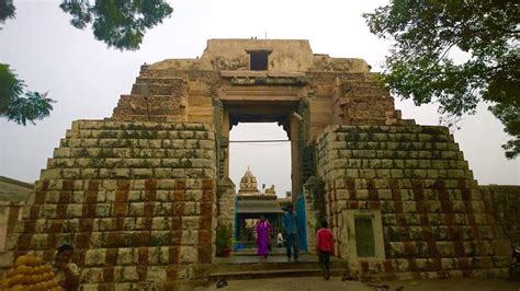 Tadipatri Twin Temples – Hidden Treasures of India – Part 1 - Tripoto