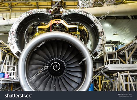 Jet Engine Remove Aircraft Airplane Maintenance Stock Photo 1438004597 ...