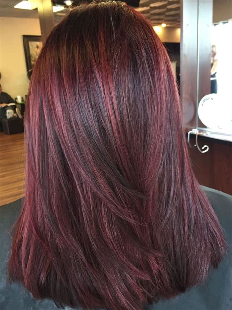 Free Will Red Show Up On Dark Brown Hair Trend This Years - The ...