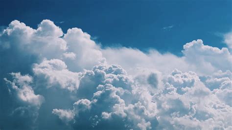 Wallpaper Beautiful Blue Sky Clouds