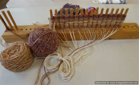 Peg Loom Weaving with Agnis Smallwood - Ribble Creative Stitchers