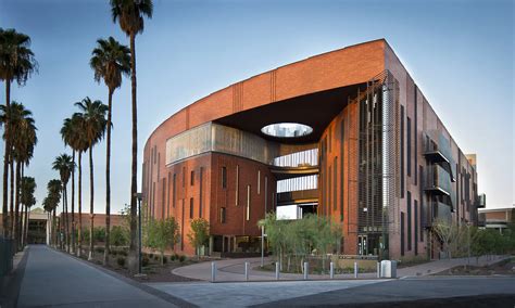 Poets&Quants | Arizona State University's W. P. Carey School of ...