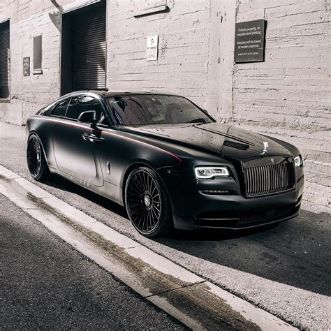 Stunning, Custom Rolls-Royce Wraith Black Badge Is a Proper Matte ...