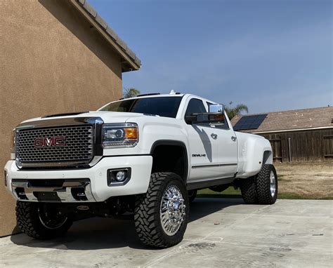 Gmc Denali Dually 2023