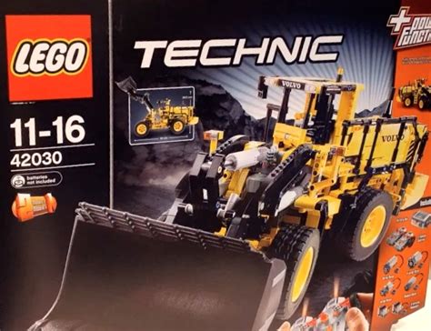 Technic 42030 Volvo Front Loader Preview | The Lego Car Blog