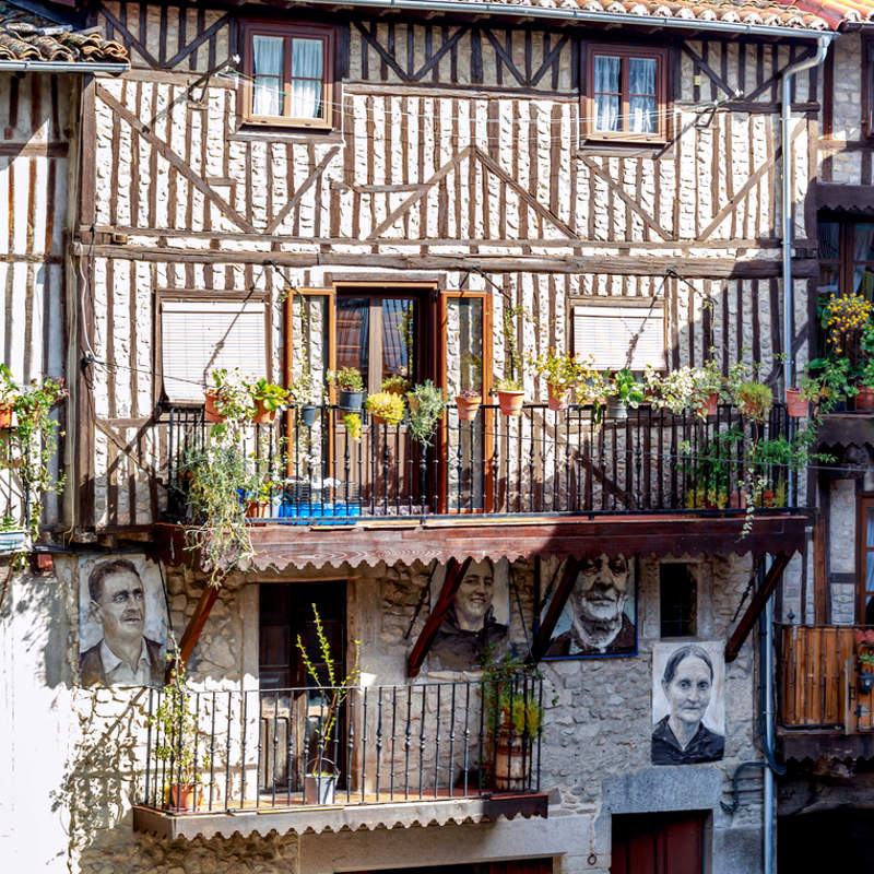 Mogarraz: el pueblo de Salamanca que no olvida a sus vecinos 
