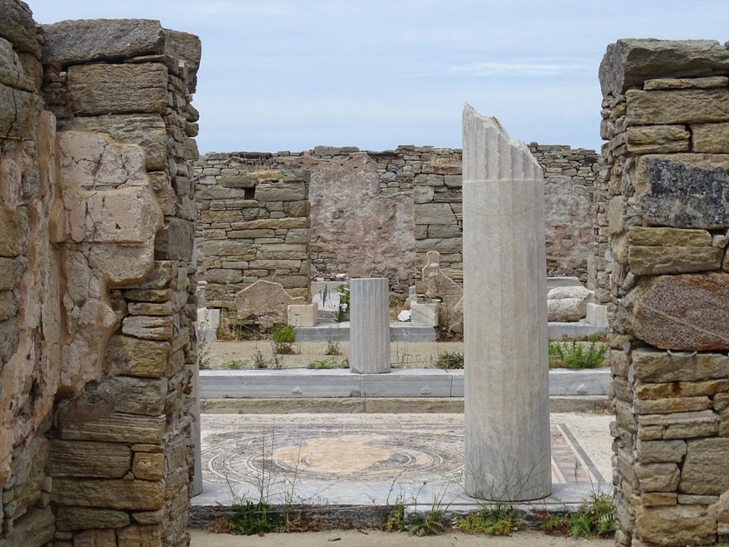 things-to-see-in-delos