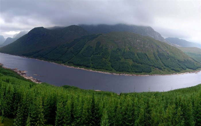 river top view-Beautiful natural landscape wallpaper Views:10138 Date:2013/5/26 1:01:22