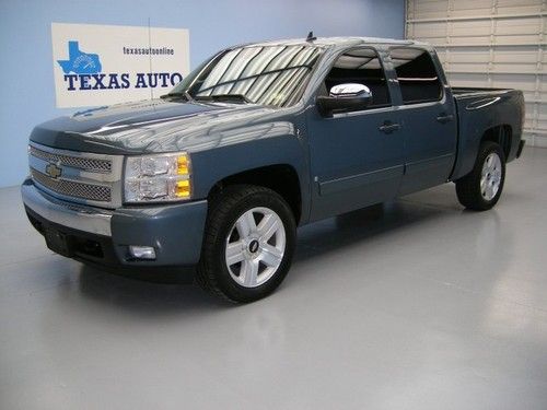 We finance!!!  2007 chevrolet silverado 1500 lt auto nav 1lt onstar 20 rims cd!!