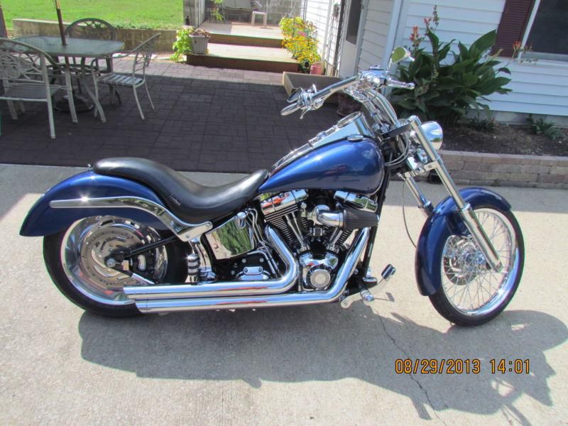 2007 h.d. softail custom  low mileage, excellent condition