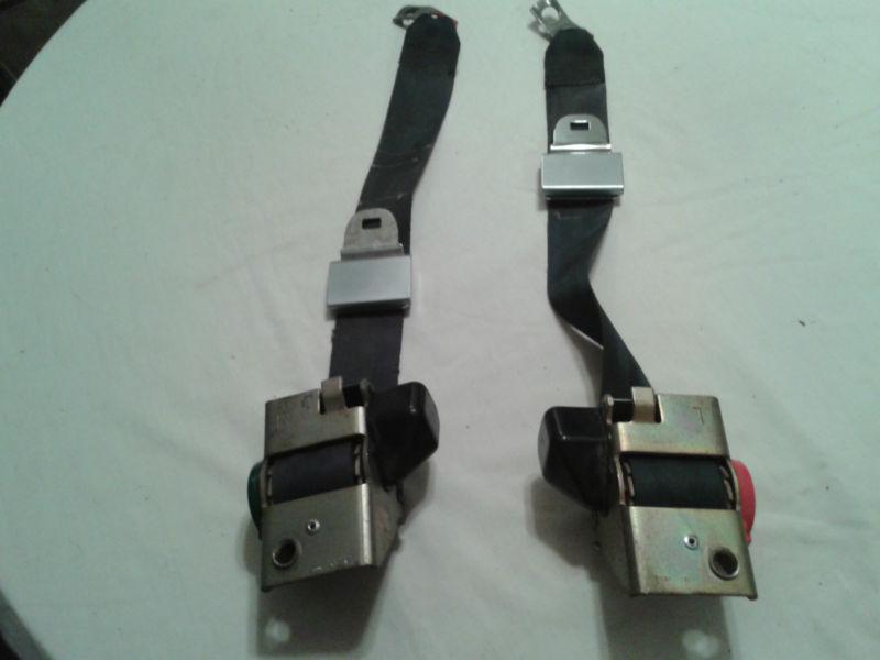 1978 corvette shoulder seat belt harnesses