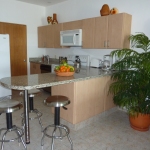 2 bedroom condo - Kitchen