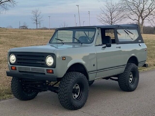 1979 International Harvester Scout II (Gray/Black)