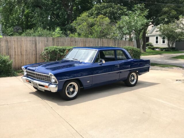 1967 Chevrolet Nova (Black/Blue)