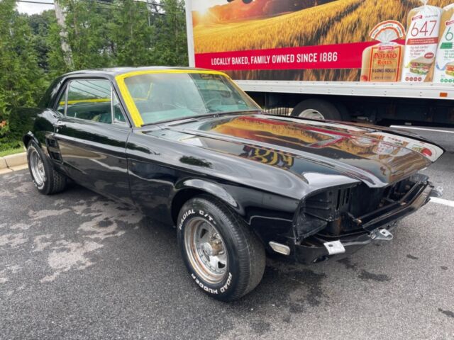 1967 Ford Mustang (Black/Blue)