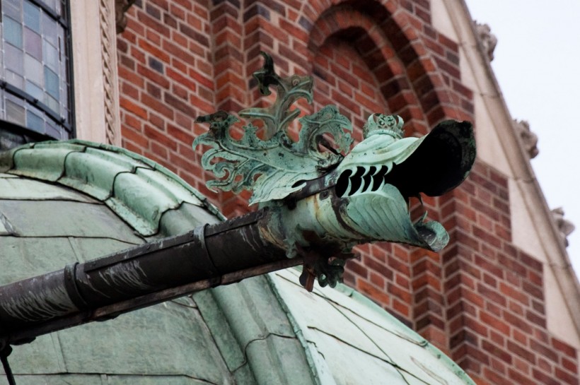 Gargoyle_Wawel_Cathedral_01_AB