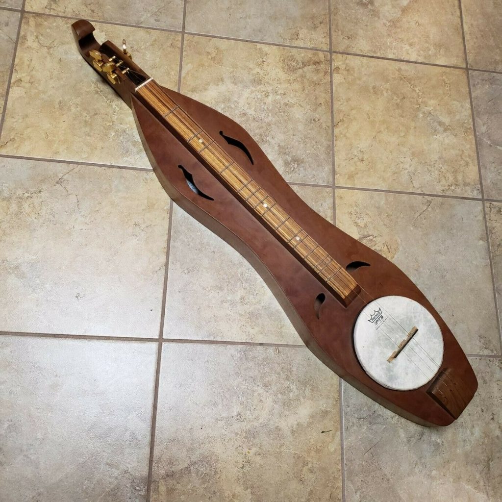 banjo dulcimer