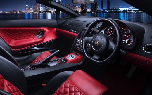 Lamborghini Gallardo Interior