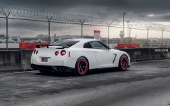 Nissan GT-R Rear