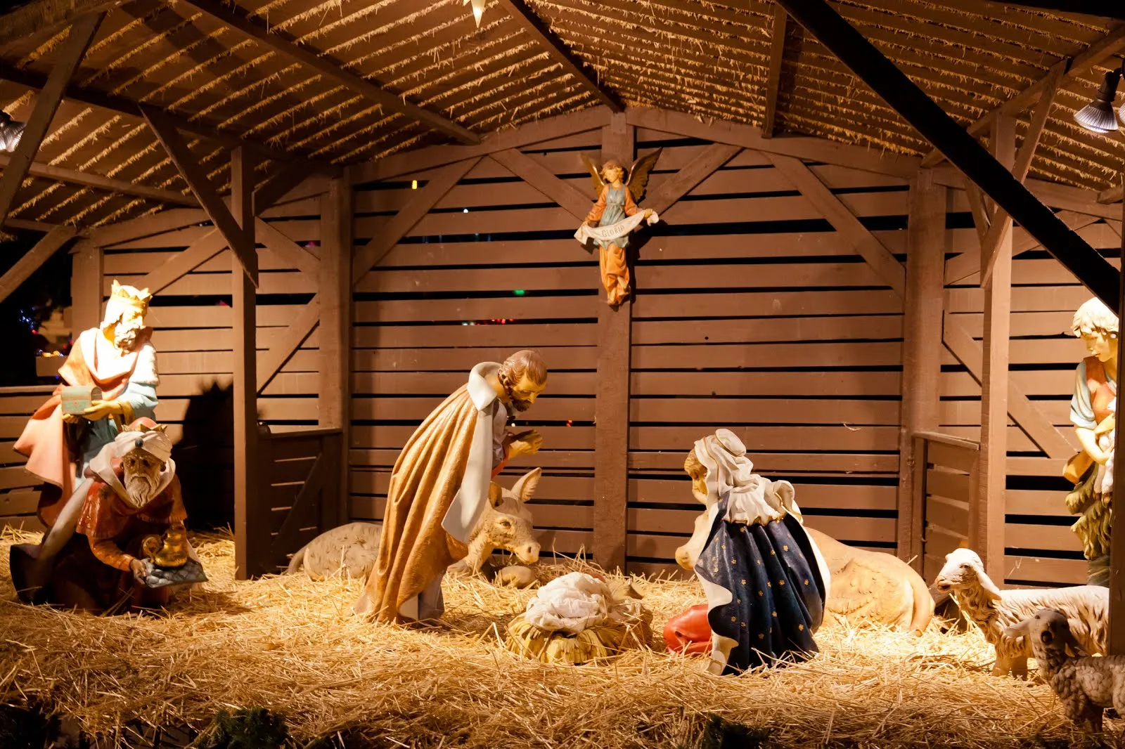 Nacimiento del Niño Jesús en el pesebre - Representación | Banco ...