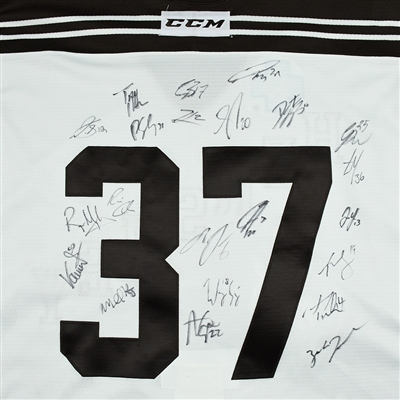 Hershey Bears #37 Team Signed 2018 Capital BlueCross Outdoor Classic Jersey