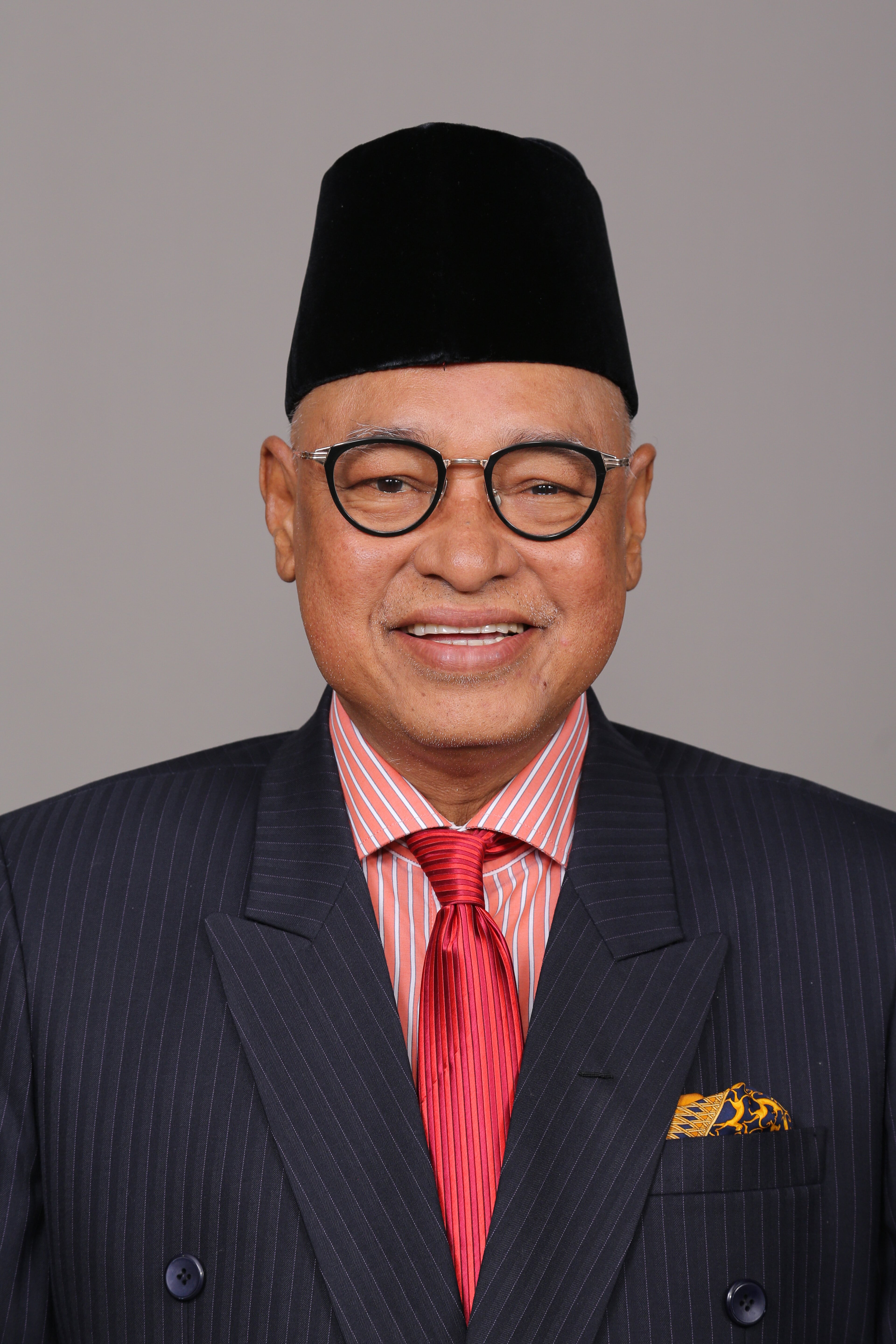 Photo - YB Dato' Haji Mohd Suhaimi bin Haji Abdullah - Click to open the Member of Parliament profile