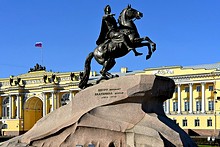 French walks through St. Petersburg