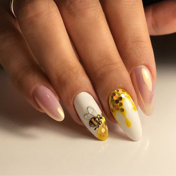 30 Cute Bee Nail Art Designs For Summer