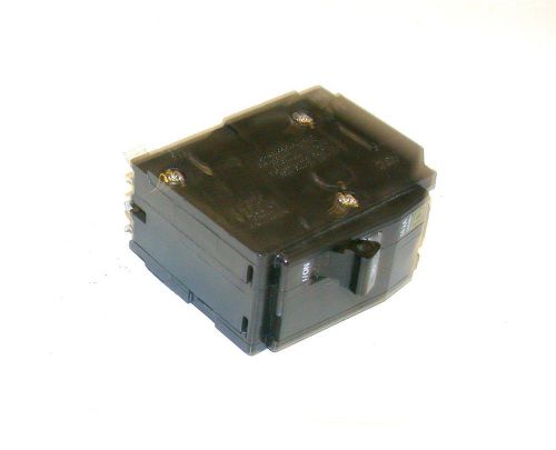 Square d 2-pole circuit breaker 250 vac  model q0b215 for sale