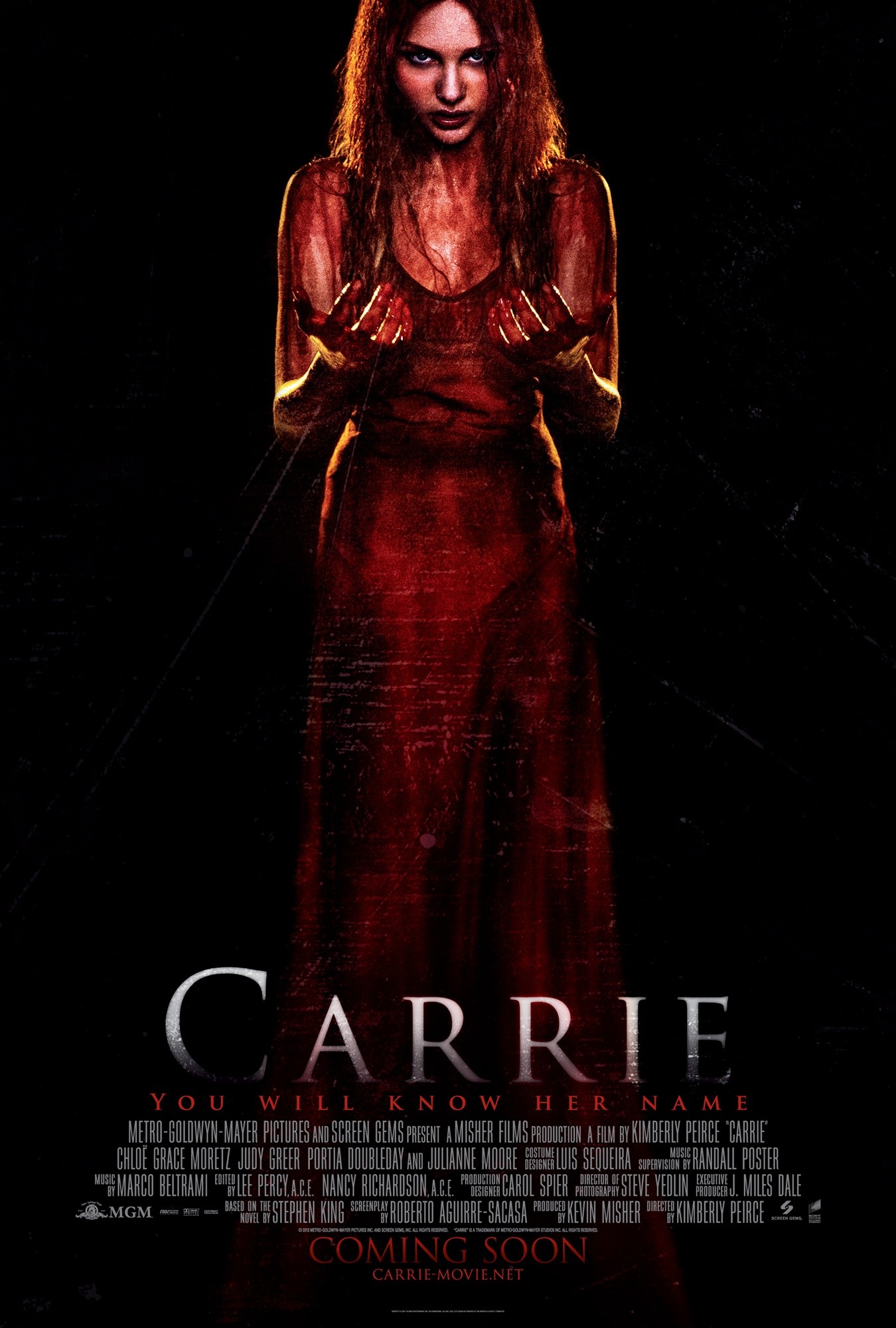 carrie-2013-poster