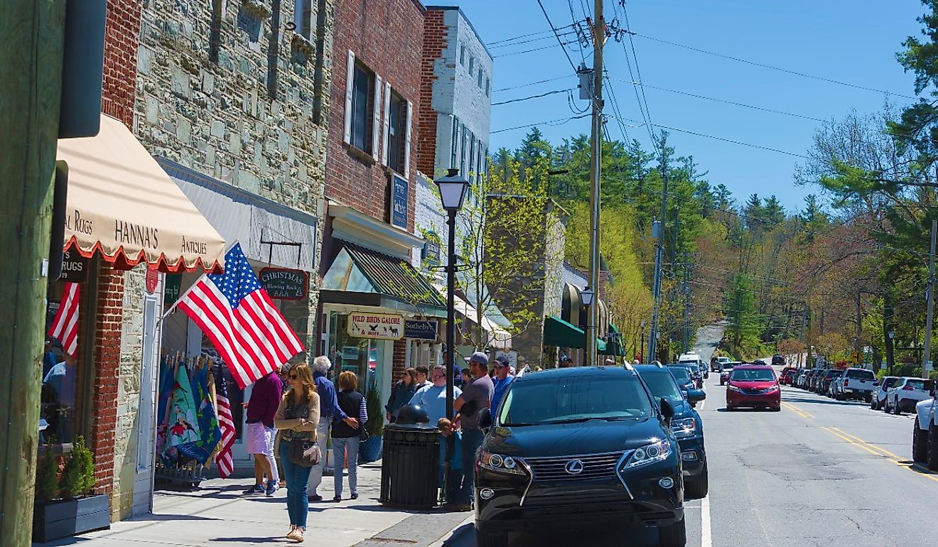 Downtown Blowing Rock, North Carolina. Image credit Dee Browning via Shutterstock